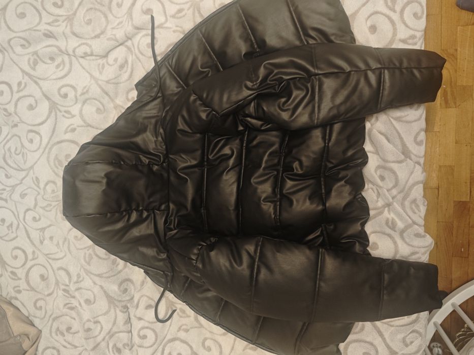 Зимова куртка ZARA