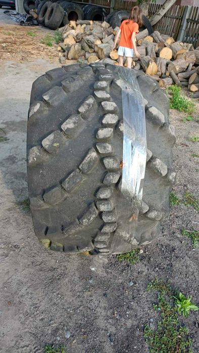 колесо арочное 1140/700-533 для газ 66 зіл 131  157 1140х700R25