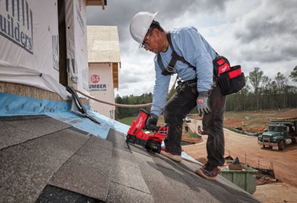 Пістолет цвяхозабивний акумуляторний MILWAUKEE M18 FRCN45-0X (HD кейс)