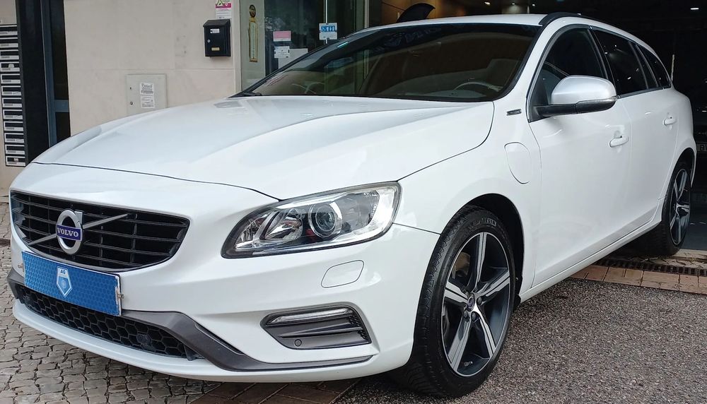 Volvo V60 2.4 D6 R-Design AWD Phev