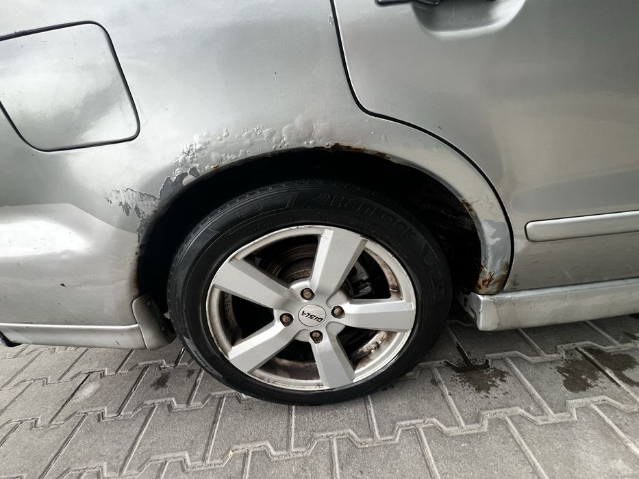 Митсубиси  Галант