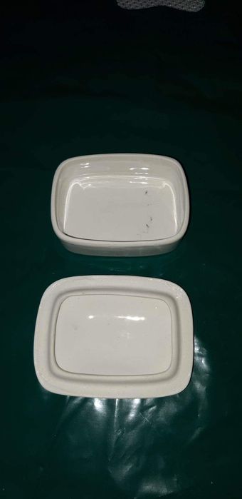 Decorative Ceramic Pieces446749333762887681
