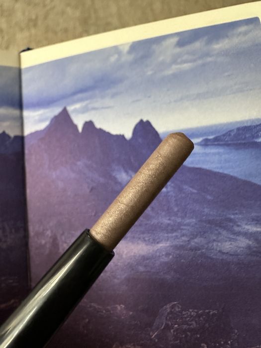 Stone Bobbi Brown long-wear cream shadow stick