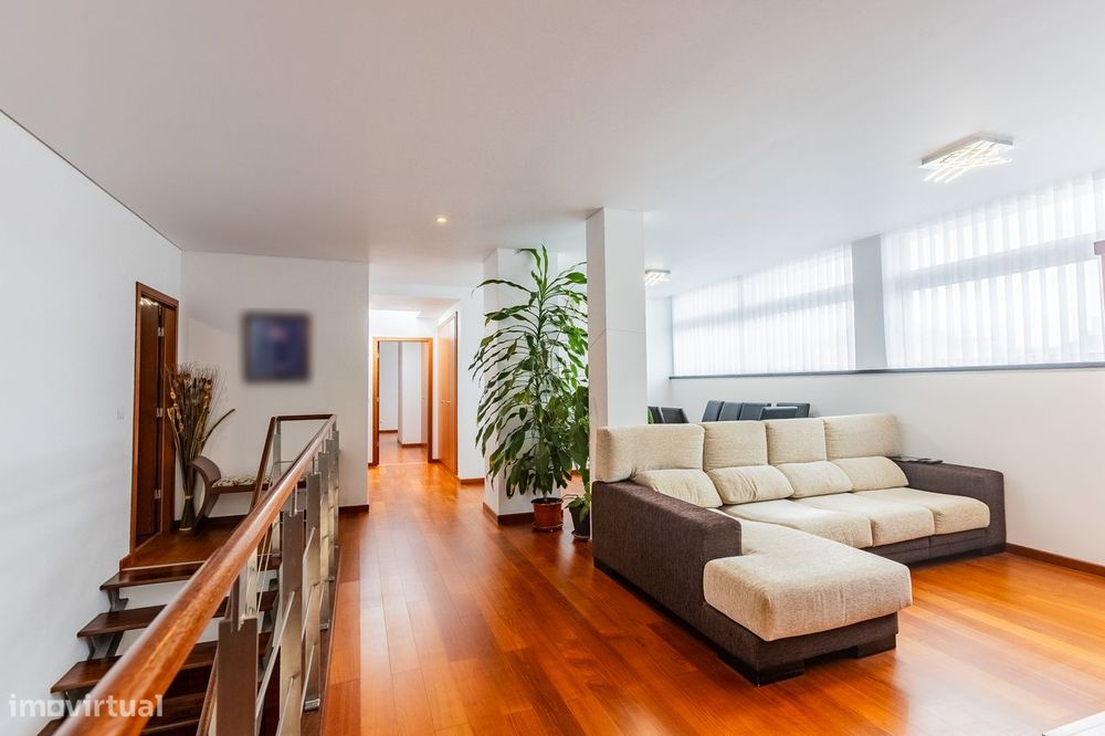 Duplex - Avenida Dom João III