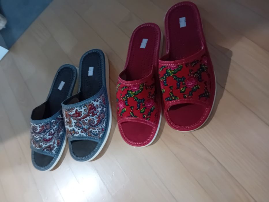 Nowe kapcie damskie