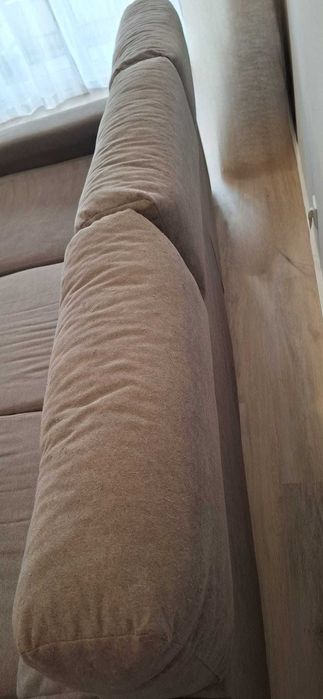 Sofá chaise longue conforama oferta 2 almofadas e 2 pufs