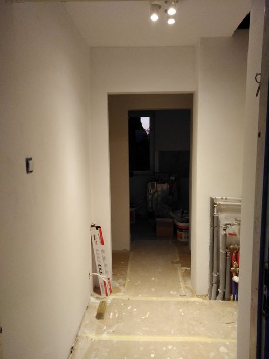 Malowanie , gipsowanie ,remonty ,panele podłogowe,