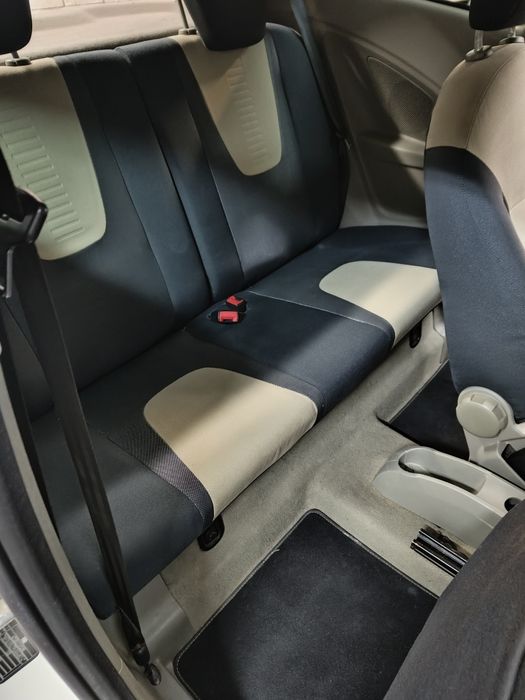 Ford KA 1.2 Titanium