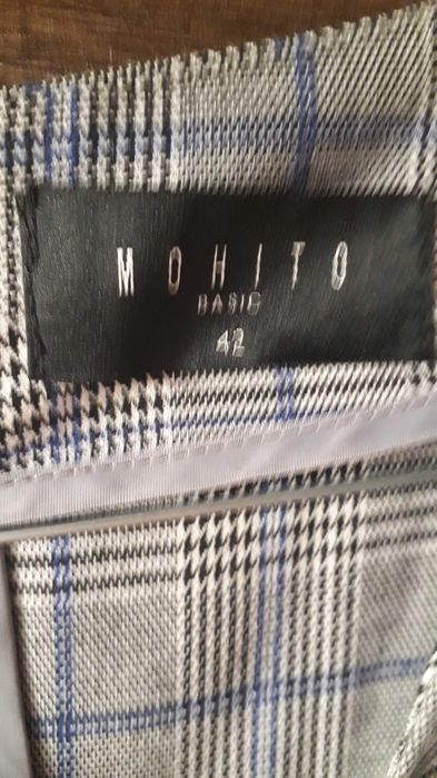 Sprzedam elegancką sukienkę Mohito rozmiar 42