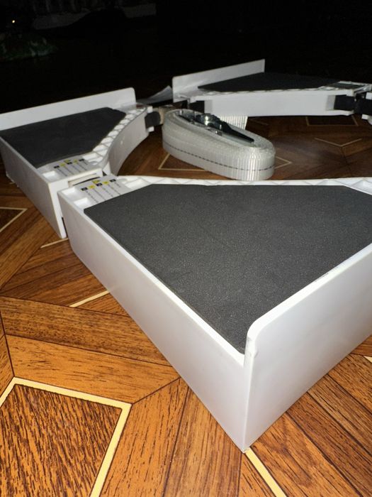 УНІВЕРСАЛЬНИЙ комплект для встановлення пральних і сушильних машин