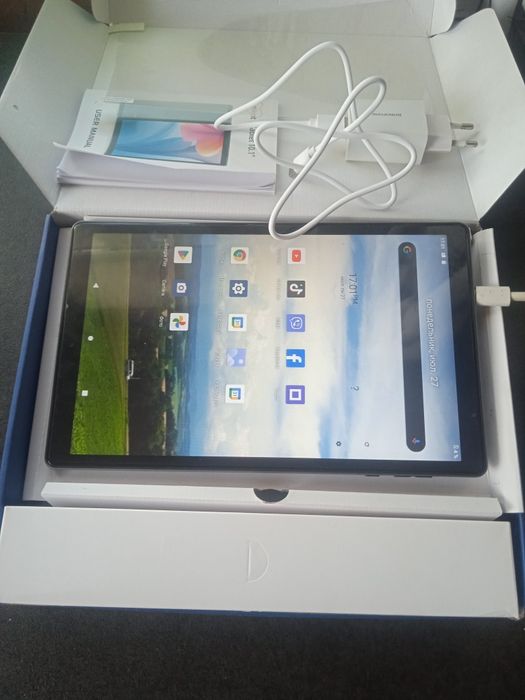 Продам планшет 10 дюймов