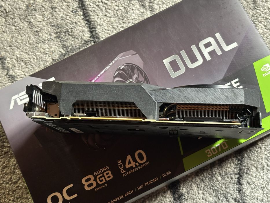 RTX 3070 Asus Dual Oc 8gb