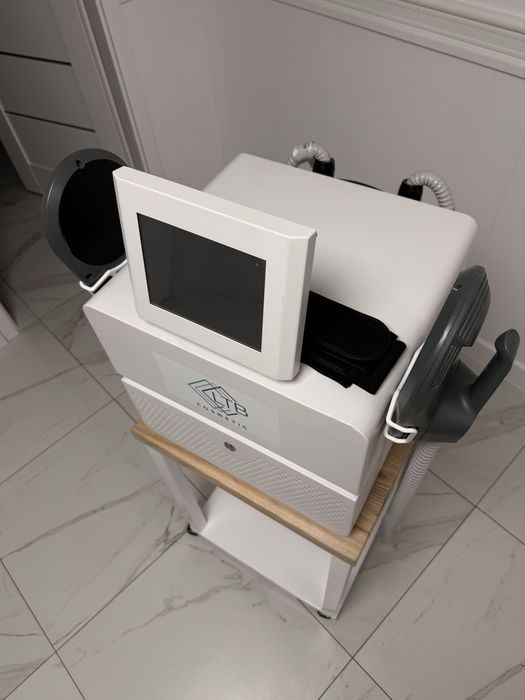 Elektromagnetyczna stymulacja mięśni EMS
