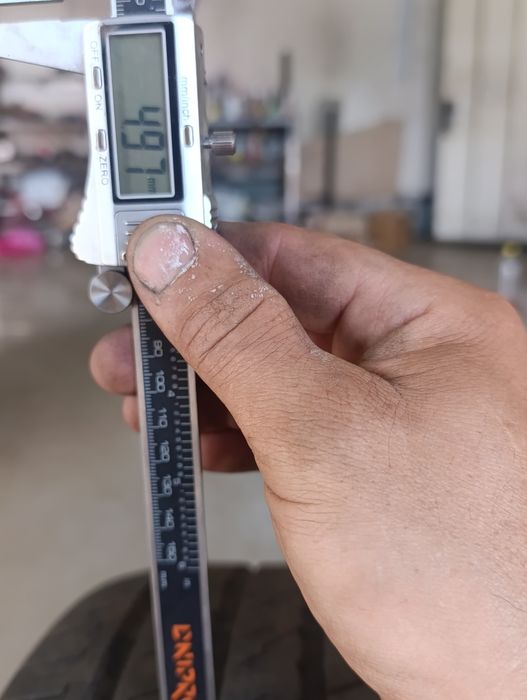 Продам резину 225/55/18