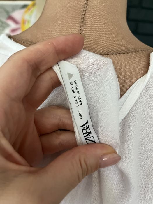 Sukienka tunika Zara