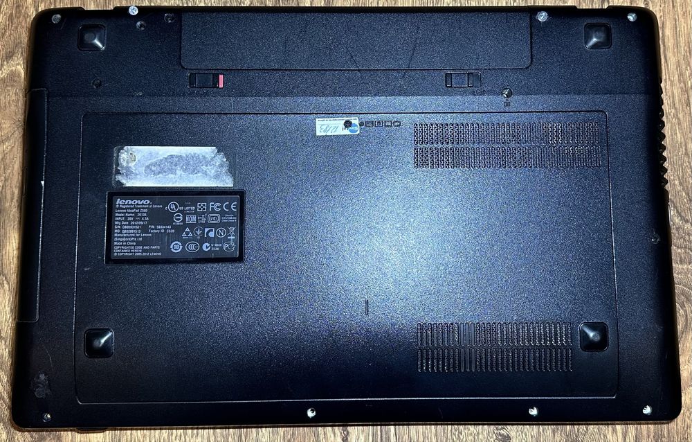 Lenovo IdeaPad Z580, ноутбук на запчастини