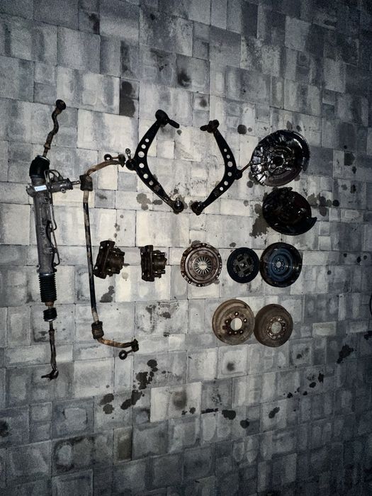 Разбор BMW e36 седан