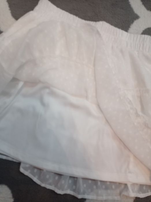 Biała spódnica  letnia