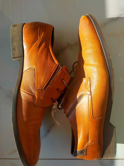 Męskie eleganckie buty 44