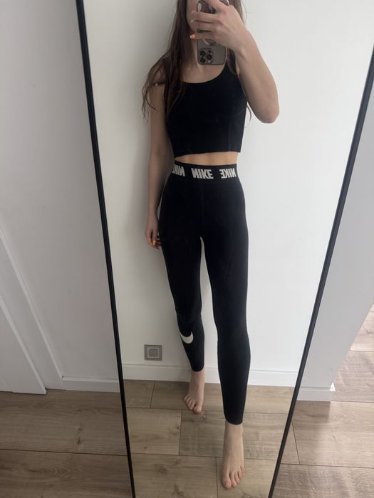 Legginsy czarne Nike