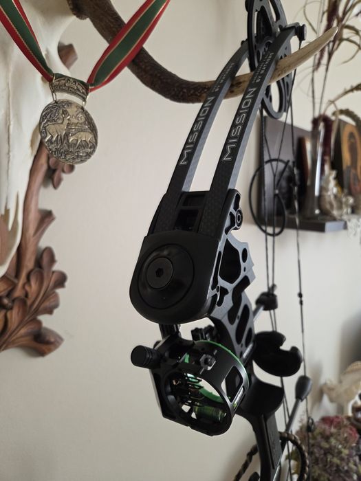 Łuk bloczkowy MISSION  HAMMR