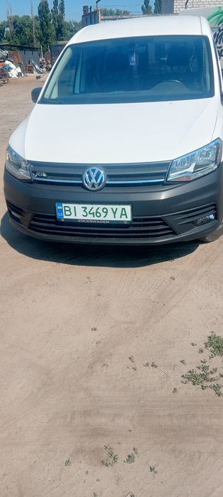 Продам автомобіль Volkswagen Caddy