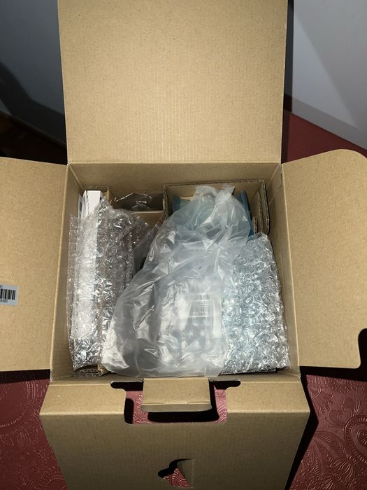 Canon EOS R100 + objetiva RF-S 18-45mm F4.5-6.3 IS STM