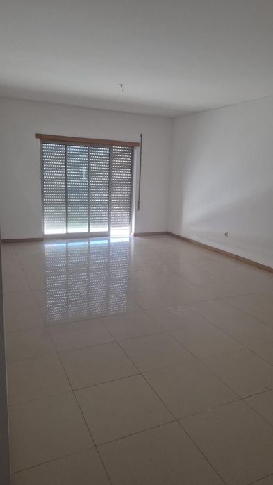 Apartamento T2 no Barreiro – Urb. Alto do Seixalinho
