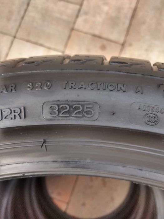 Bridgestone Turanza T005 225/40 R18