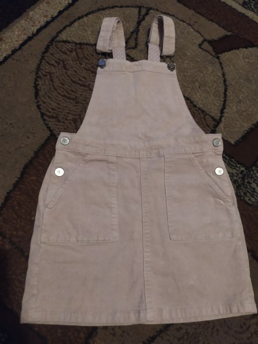 Sukienka ogrodniczka sztruksowa 140