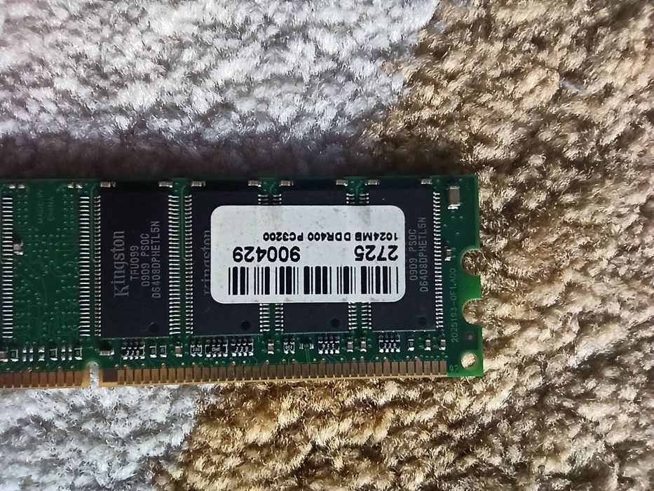 2 szt 1GB (1X 1GB) KINGSTON KVR400X64C3A/1G 400 MHZ DDR