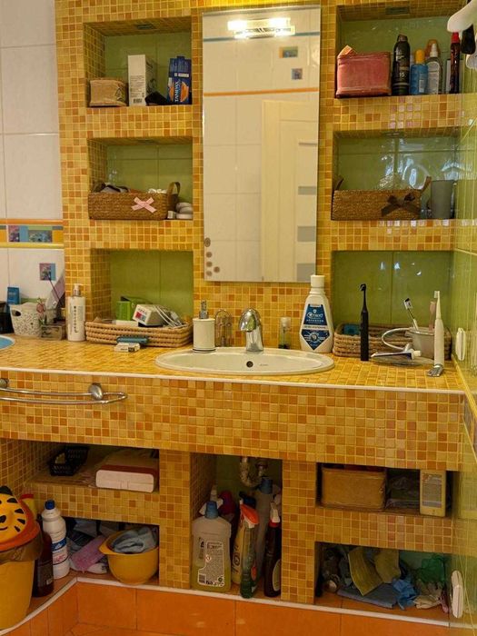 Продам 3к квартиру на  Академіка Чекмарьова 150м