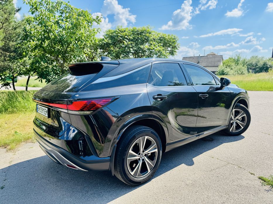 Lexsus RX350 2023рік 2.4 AWD Premium V