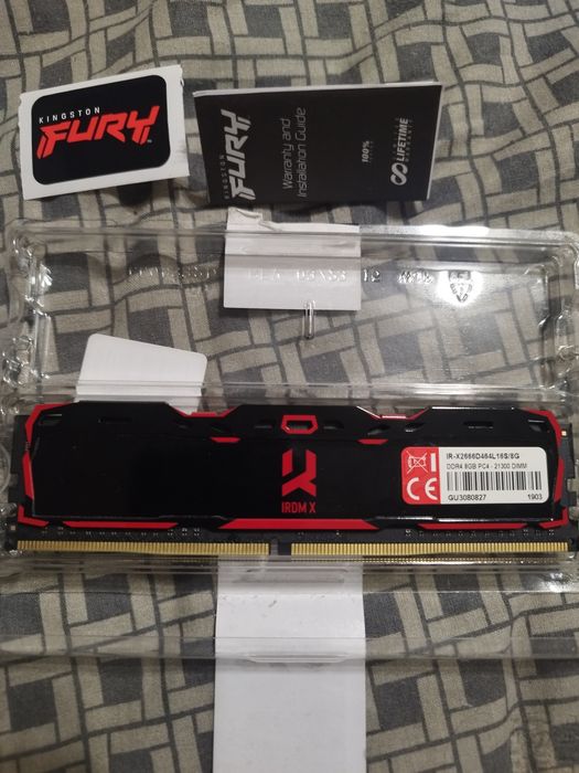 Модуль памяти DDR 4