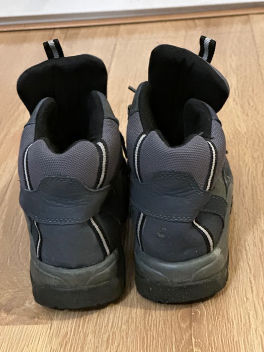 Buty za kostkę trekkingowe kozaki 35