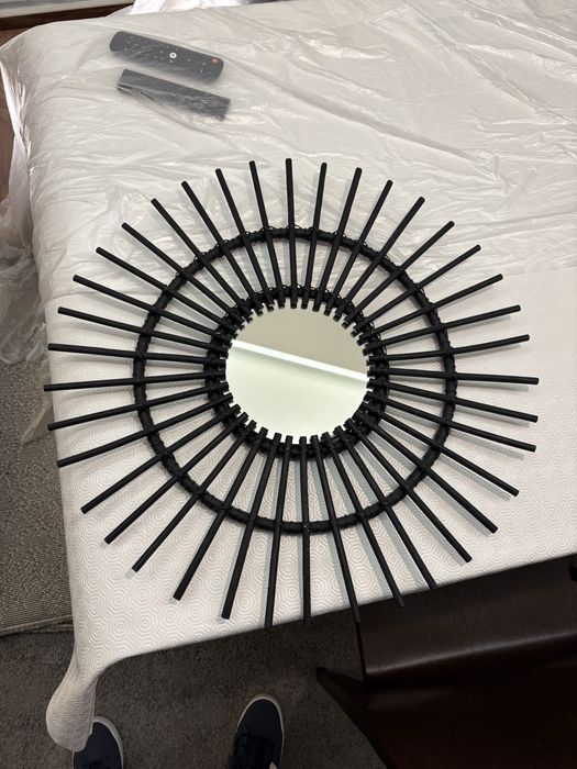 Espelho decorativo de parede redondo preto – 60 cm