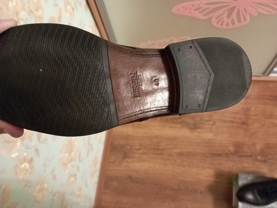 Чоловічі шкіряні туфлі