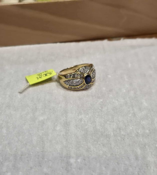 Pierścionek złoty Szafir + Diamenty próba 750 r15 Certyfikat