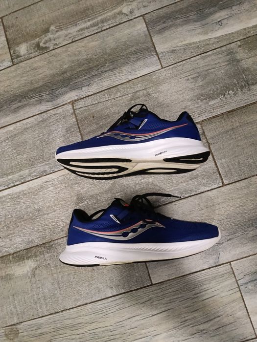 Saucony для бега и города сетка: 1 399 грн. - Кроссовки для бега