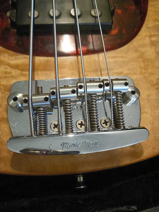 Baixo Music Man 20th Anniversary StingRay