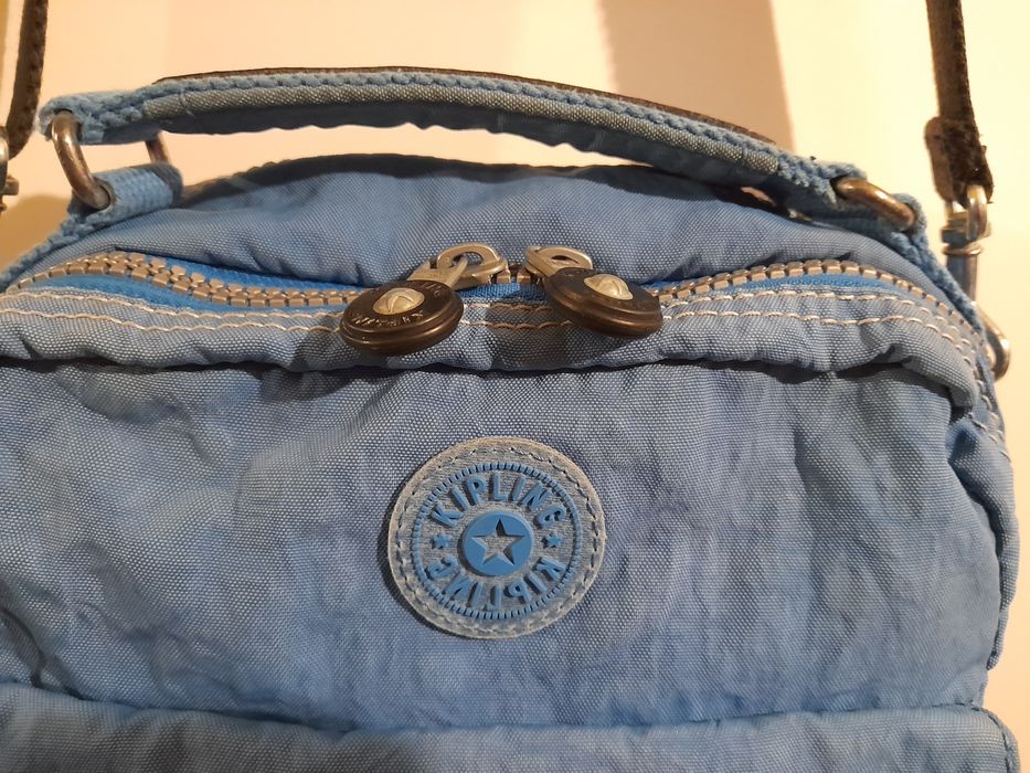 Kipling жіноча сумка через плече крос-боді з брелоком