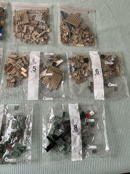 LEGO Star Wars 75318 Mandalorian The Child