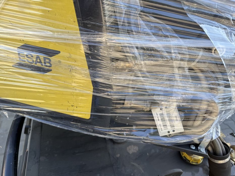 Spawarka ESAB 4002 cw plus przew. mas. * …