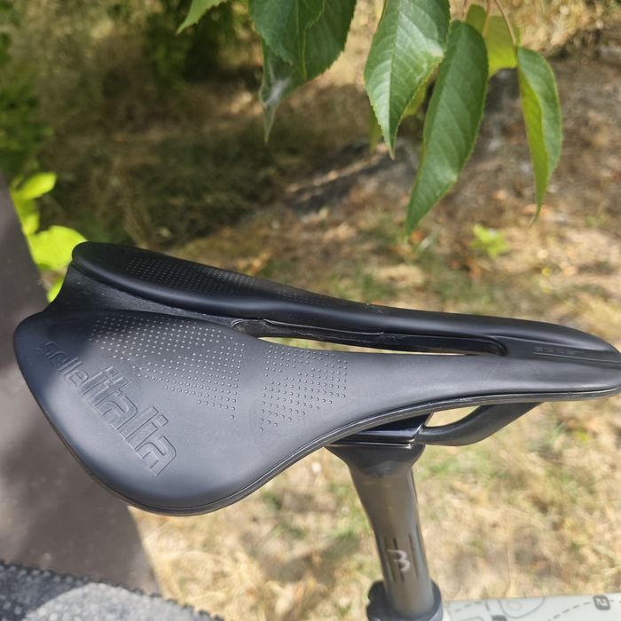 FOCUS ATLAS 8.8 Carbono