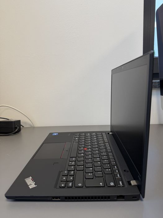 ThinkPad P14S G2 i5-1145G7, 16GB, 512GB, FHD FV