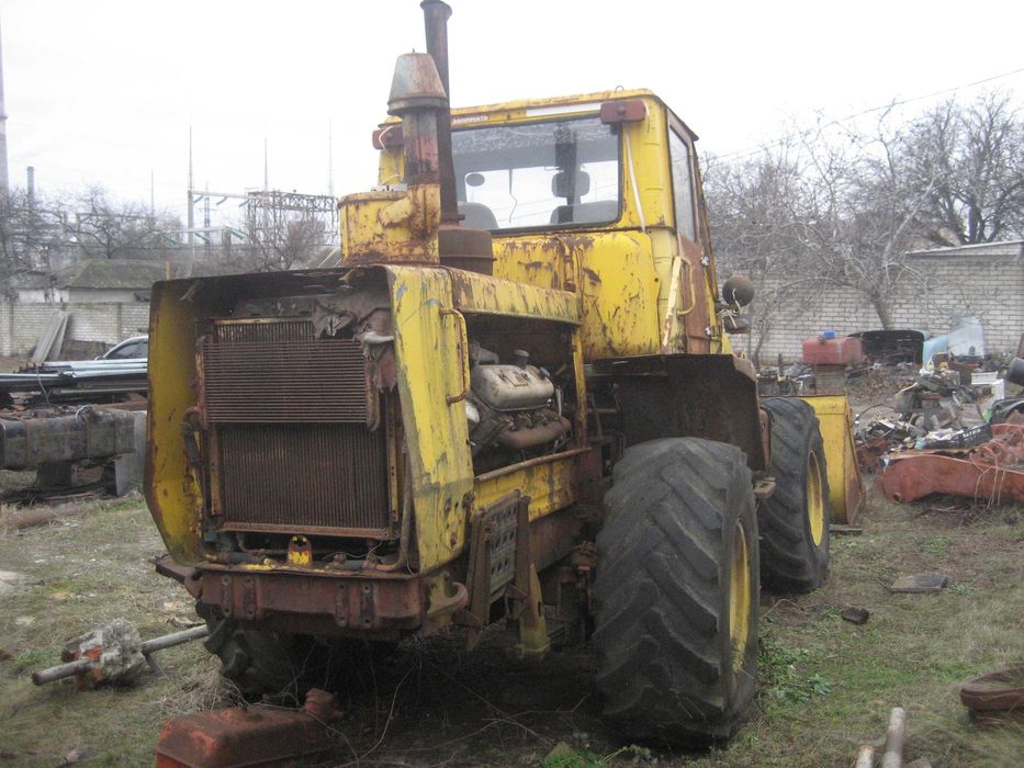 трактор погрузчик т 156
