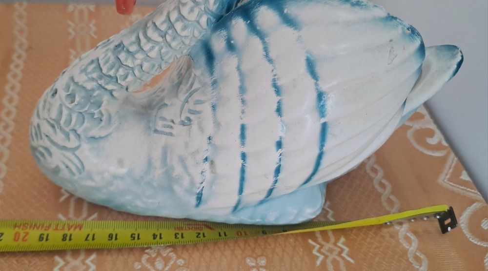 Cisne em cerâmica antigo para colocar planta