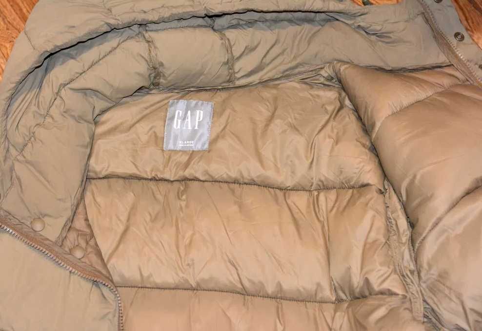 Зимова куртка GAP розмір XL