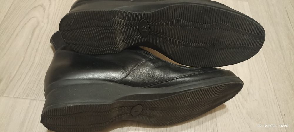 Ботинки демисезонные 41 размер