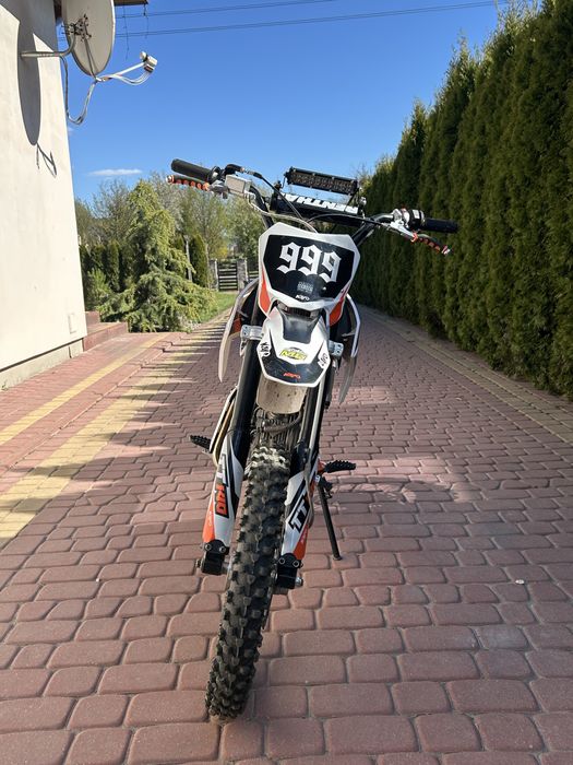 Cross Kayo 140TT z lampą led